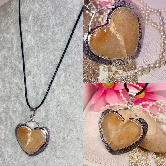 Orange Agate Gemstone Handmade Heart Halo Pendant Necklace - Picture 2 of 6